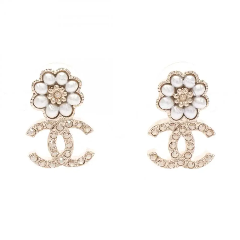 Chanel Cc Logo Flower Earrings Metal #266432C13B